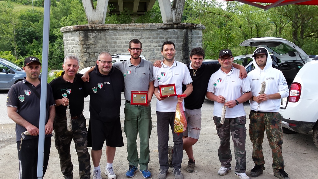 Asd Lago Azzurro Damo Team Daiwa - Squadra Campione Provinciale Promozionale trota torrente 2016