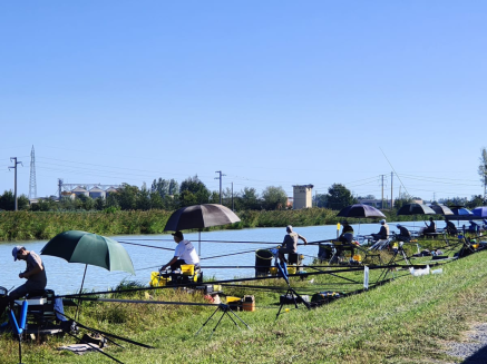 DOPO LA 1ª PROVA DEL CAMPIONATO ITALIANO A BOX AL COMANDO L’HERBERIA FISHING SQ. B